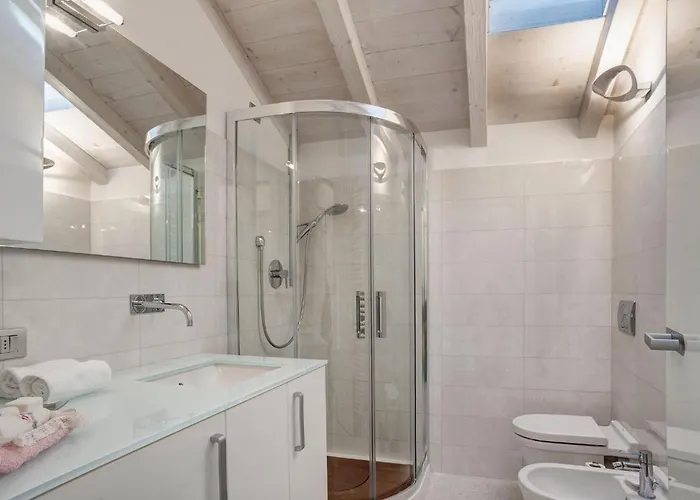 빌라 Sara Lakeside Oliveto Lario